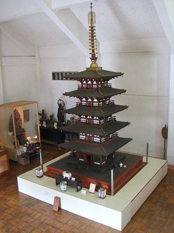 640px-Gango-ji_pagoda.jpg